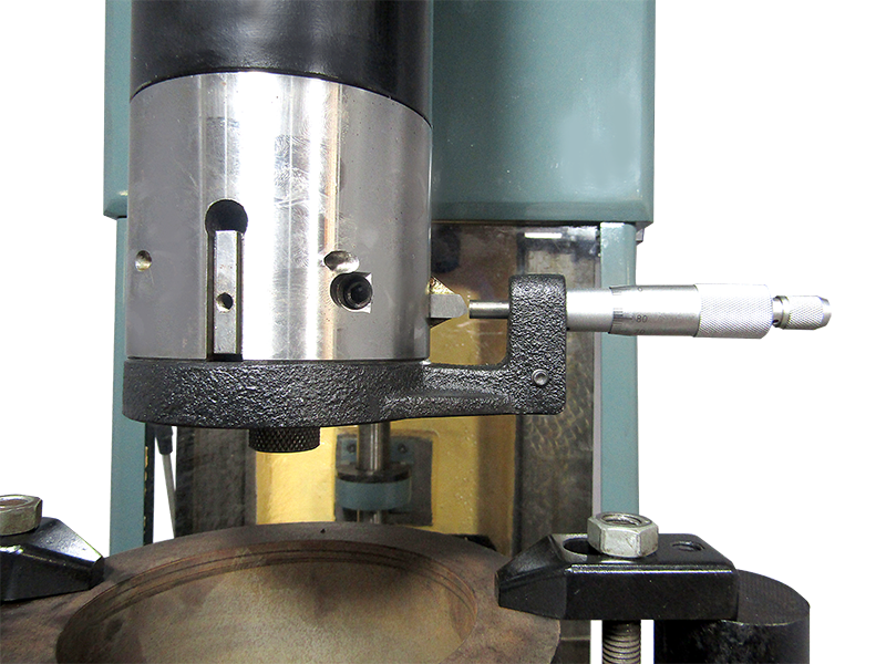 Máy doa xi lanh xe ôtô VDXL0500